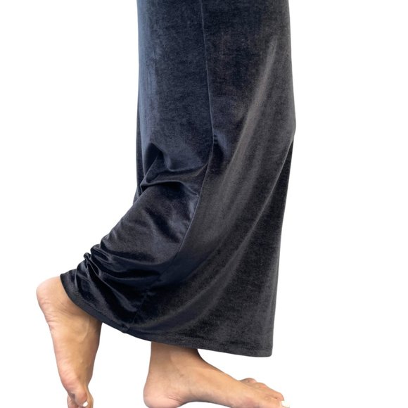 CHANEL Vintage CC Logo Velvet Long Dress Sleeveless Black Cotton [101427] - Picture 4 of 13